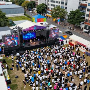 Crowd enjoying the Boulevardia music festival in Kansas City.